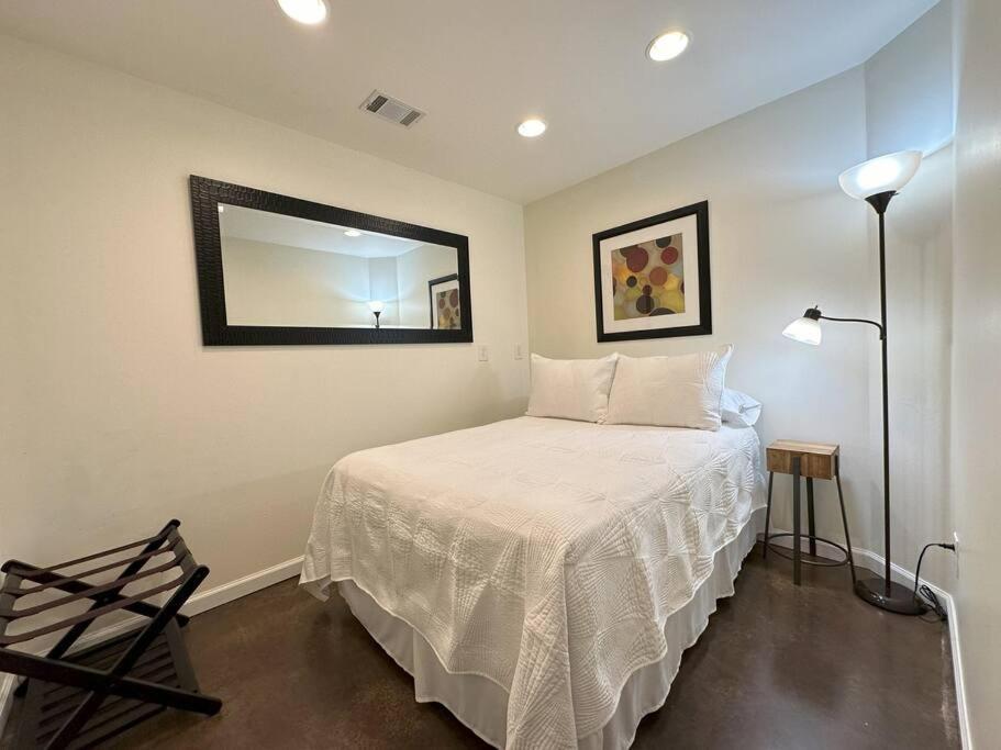 Апартаменты Haven At Hazel~Downtown Loft Demorest Экстерьер фото